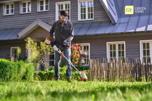 мотокоса stihl для бур’янів на ділянці