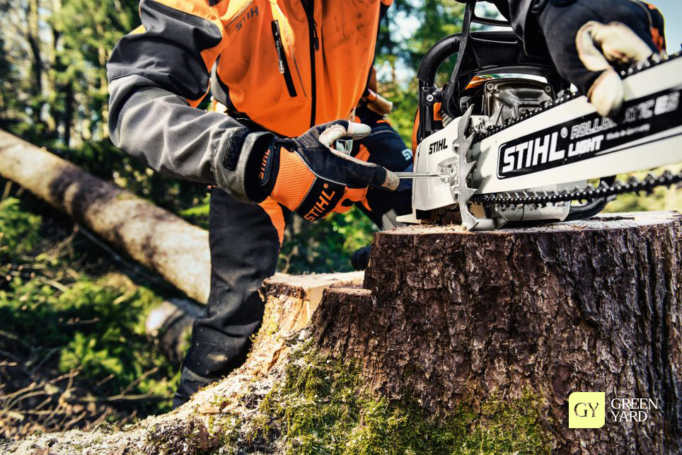 перевірка ланцюга бензопили STIHL перед роботою